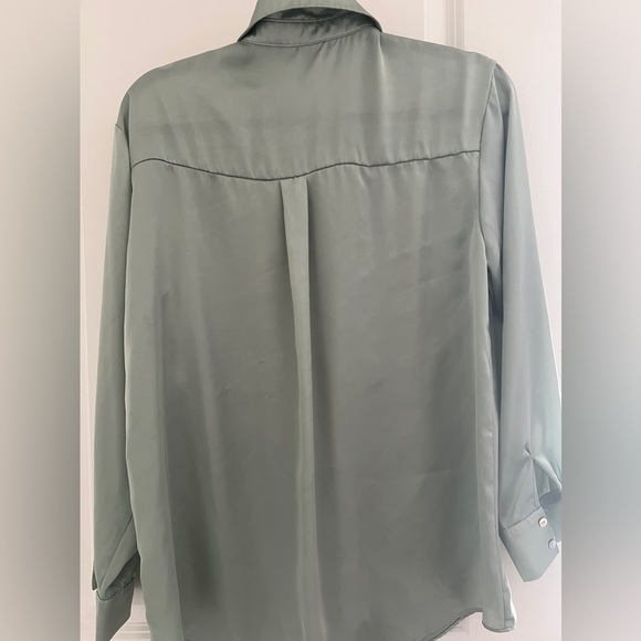 Zara green satin blouse - Picture 5 of 7